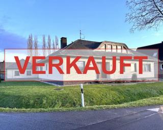 Großer Winkelbungalow mit viel Platz und mehreren Nutzungsmöglichkeiten in Kranenburg-Schottheide! Haus kaufen 47559 Kranenburg Bild mittel