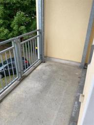 Großzügige 2-Zimmer mit Laminat, Balkon und Wannenbad in zentraler Lage! Wohnung mieten 09111 Chemnitz Bild mittel