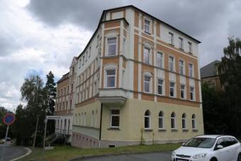 Günstige DG 2-Zimmer mit Laminat und Wanne in ruhiger Lage Wohnung mieten 08523 Plauen Bild mittel