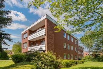 HELLE, RUHIGE UND GEPFLEGTE WOHNUNG MIT GROSSEM BALKON NAHE BERNER GUTSPARK MIT PERFEKTER ANBINDUNG! Wohnung kaufen 22145 Hamburg Bild mittel