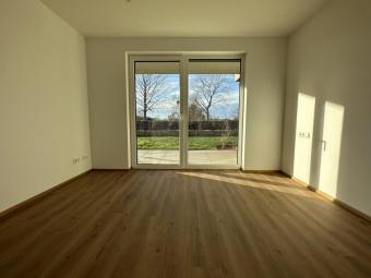 Hochwertige 2-Zi-Wohnung mit überdachter/m Loggia/Balkon in bester Lage von Leutkirch zu vermieten Wohnung mieten 88299 Leutkirch im Allgäu Bild mittel