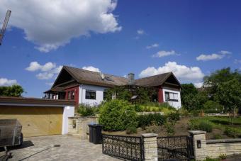 Markantes Objekt mit großzügiger Ausstattung inkl. Schwimmbad! Haus, Kauf, Trochtelfingen Haus kaufen 72818 Trochtelfingen Bild mittel