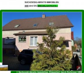 Nur ca. 150 m zum See *** Einfamilienhaus mit 2 Bädern, EBK + Sauna + Teich + Nebengebäuden in Seenähe *** Haus kaufen 15898 Neuzelle Bild mittel