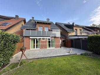 PADERBORN: **Reihenhaus mit idealem Wohnraum und ausgezeichneter Lage** Haus kaufen 33106 Paderborn Bild mittel