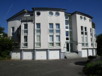 SANKT AUGUSTIN, helle 3 Zimmer Wohnung ca. 80 m² Wfl. mit eigener Terrasse, Garagen-Stellplatz Wohnung mieten 53757 St. Augustin Bild mittel