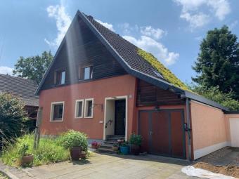 SANKT AUGUSTIN, schönes freist. Einfam.Haus , ca. 180 m² WNfl. 5 Zi, Keller, Terrasse, 590 m² GrSt. Haus kaufen 53757 St. Augustin Bild mittel