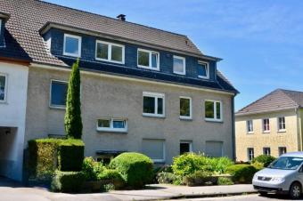 Schön geschnittene 3 Zimmer Wohnung mit Balkon, Garage und Wellness daheim! Wohnung kaufen 42489 Wülfrath Bild mittel