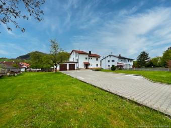 Solides 2-Familienhaus in gutem Zustand mit großem Grundstück Haus kaufen 72116 Mössingen Bild mittel