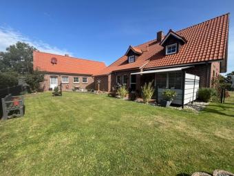 Wohnhaus mit EBK, Kamin und Garage in Richtung Norddeich. Haus kaufen 26506 Norden Bild mittel